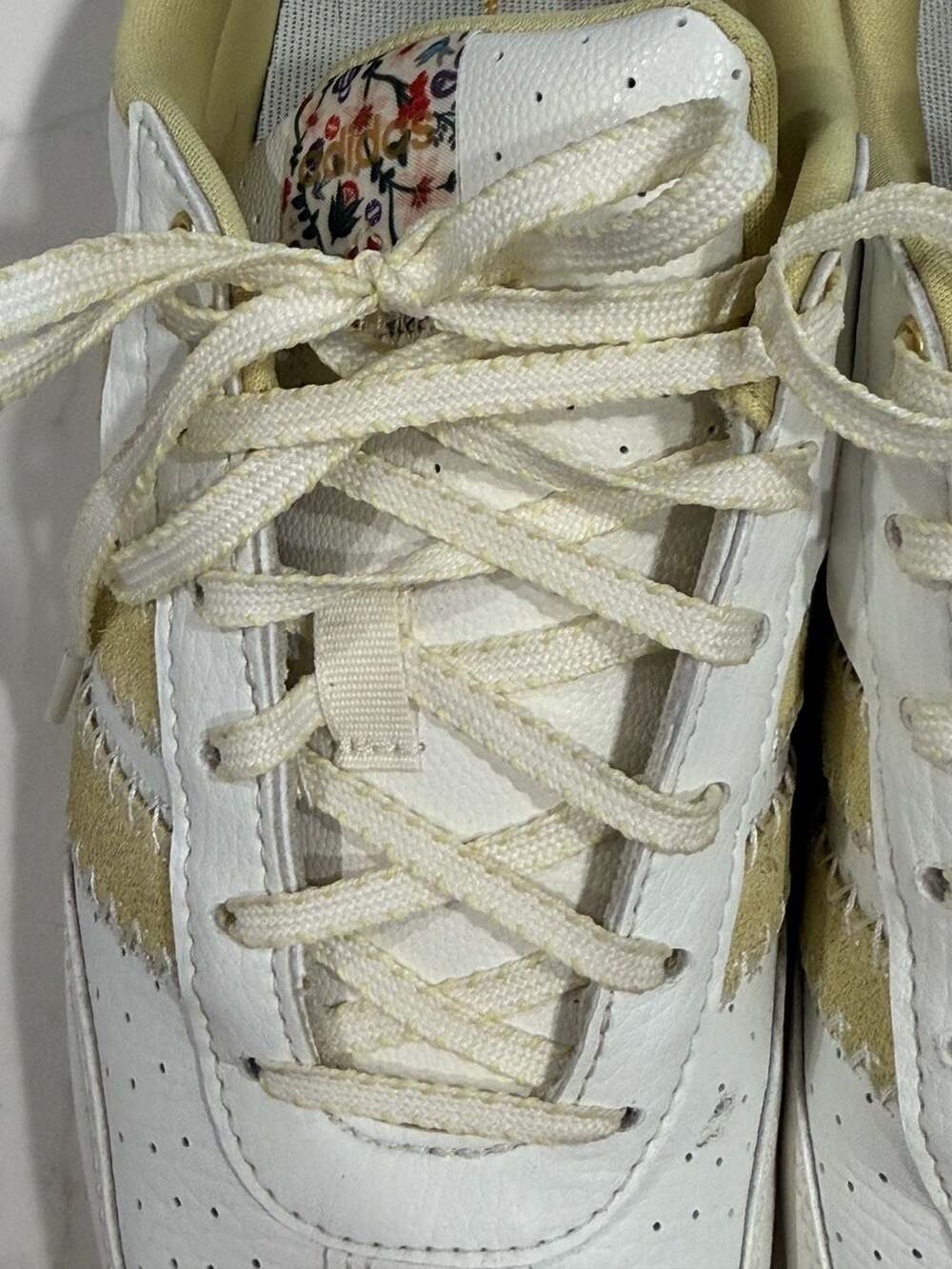 Adidas Barreda Lo Cloudfoam White Floral Women's Sneakers Size US 8 - Picture 8 of 11